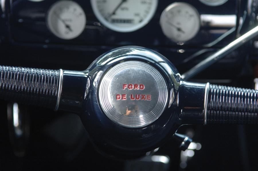  Ford DeLuxe Sedan Delivery Custom 1940 года  (фото 6 из 10)